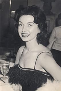 Carmen Phillips