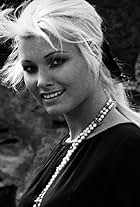 Janet Agren